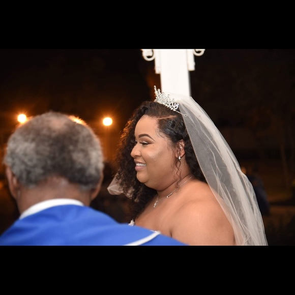 Mermaid Wedding Gown - Picture 2 of 4